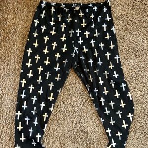 4 pair of Leggins